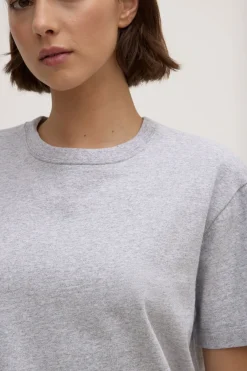 Base Tee^Assembly Label Outlet