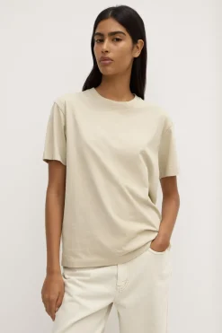Base Tee^Assembly Label Outlet