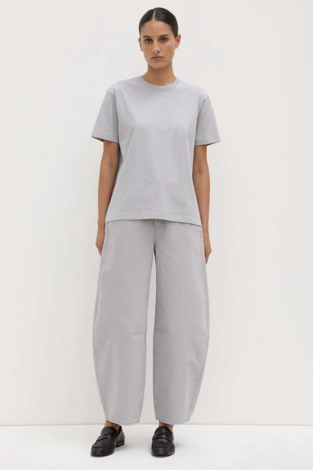 Base Tee^Assembly Label New