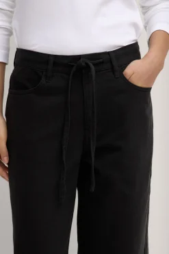 Bobbie Twill Midrise Pant^Assembly Label Fashion