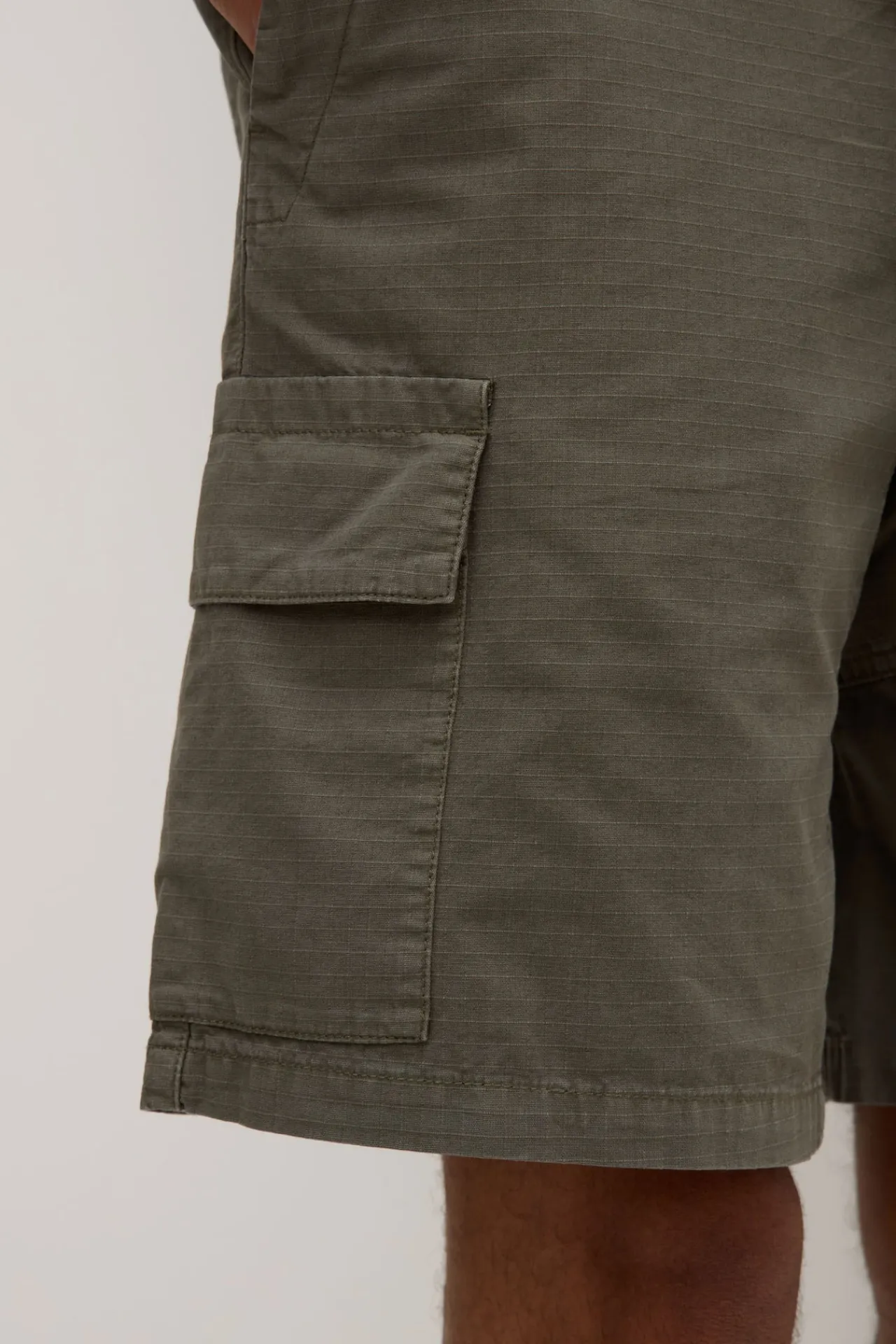 Creston Cargo Short^Assembly Label Sale