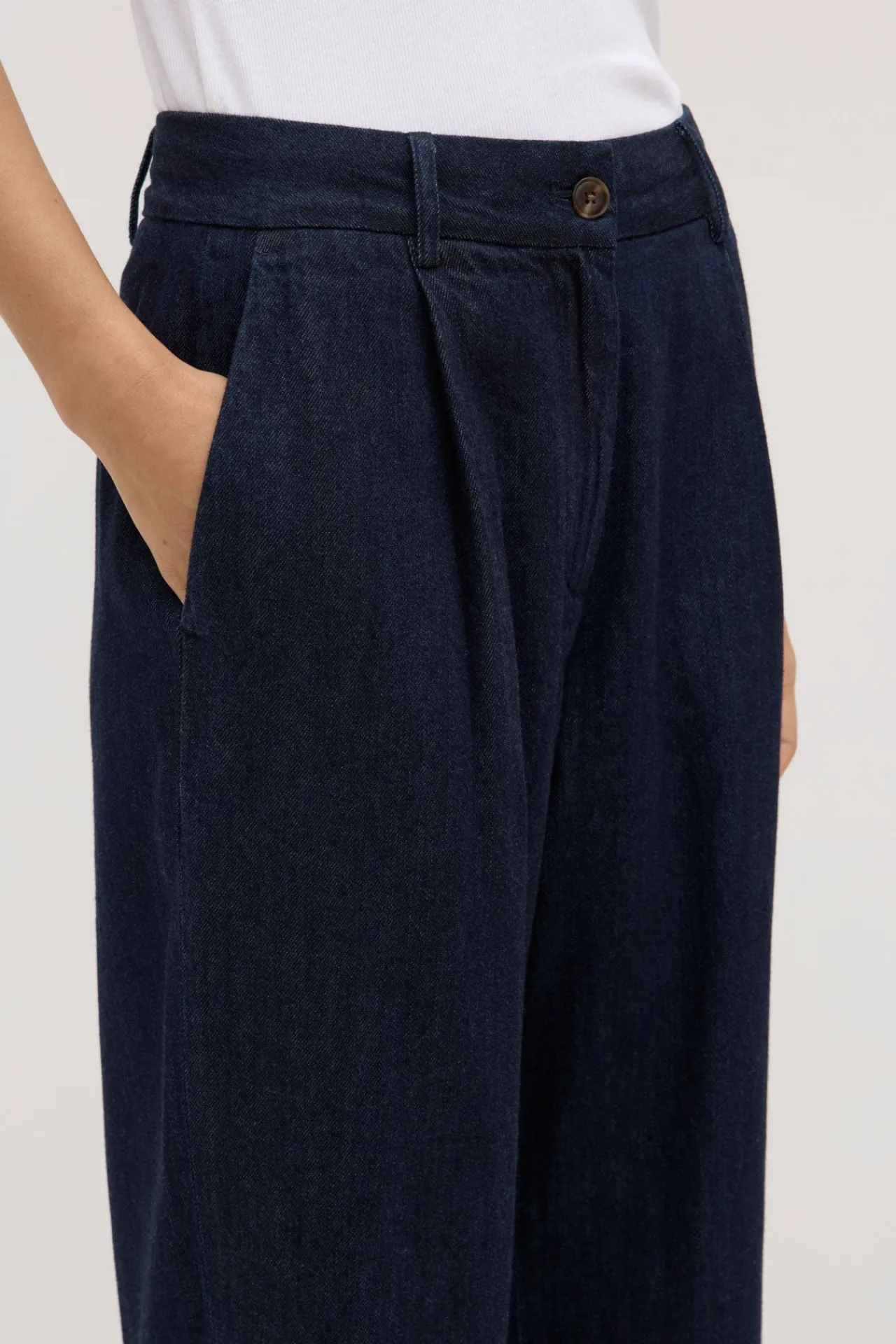 Kiera Recycled Denim Pleat Front Pant^Assembly Label Sale