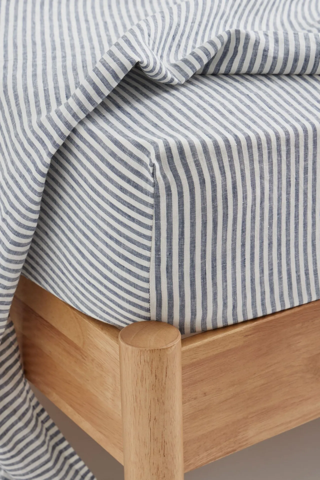 Linen Fitted Sheet^Assembly Label Hot