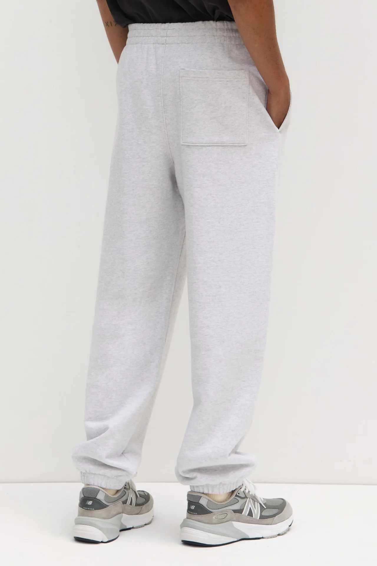 Mens Weekender Fleece Track Pant^Assembly Label Clearance