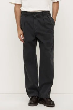 Miles Pleated Chino^Assembly Label Clearance