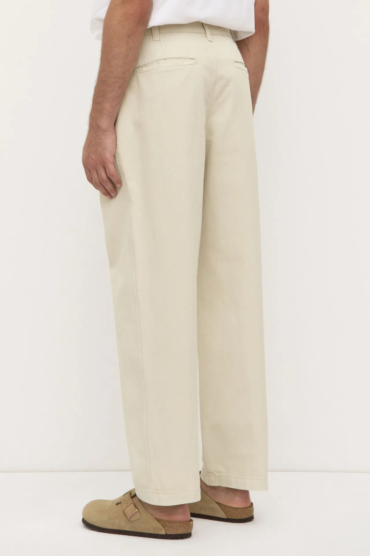Miles Pleated Chino^Assembly Label Hot