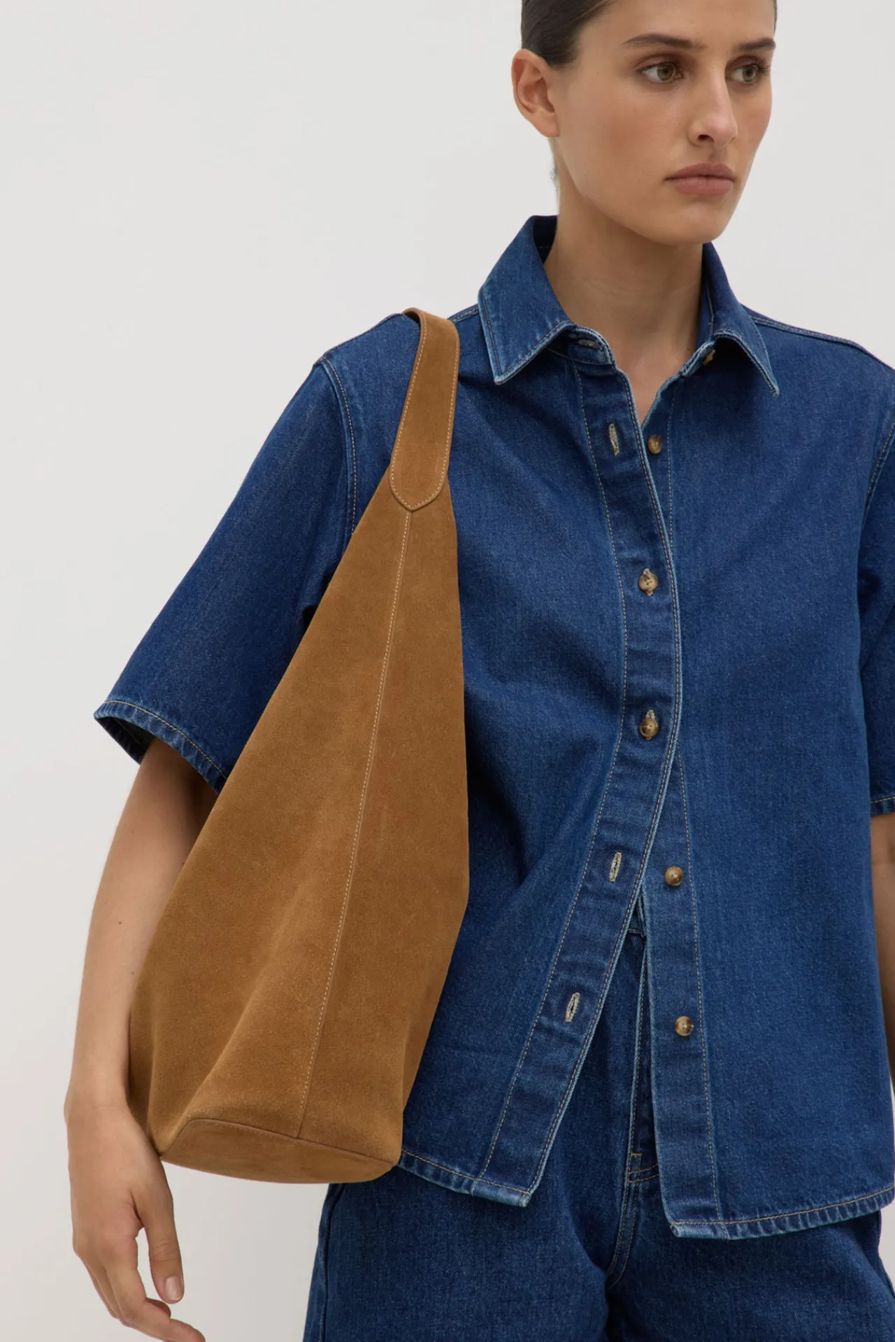 Neve Suede Shoulder Bag^Assembly Label Online