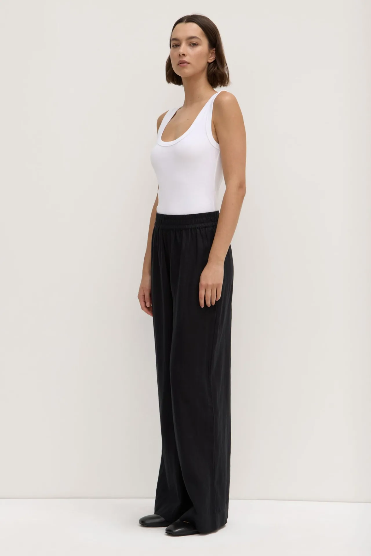 Nilsa Pant^Assembly Label Hot