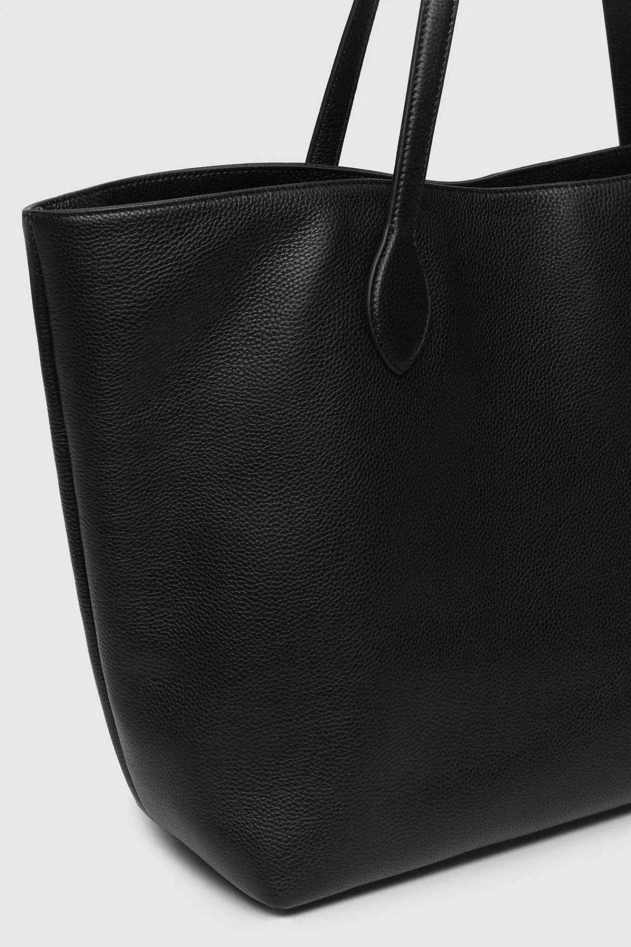 Olivia Leather Tote Bag^Assembly Label Outlet