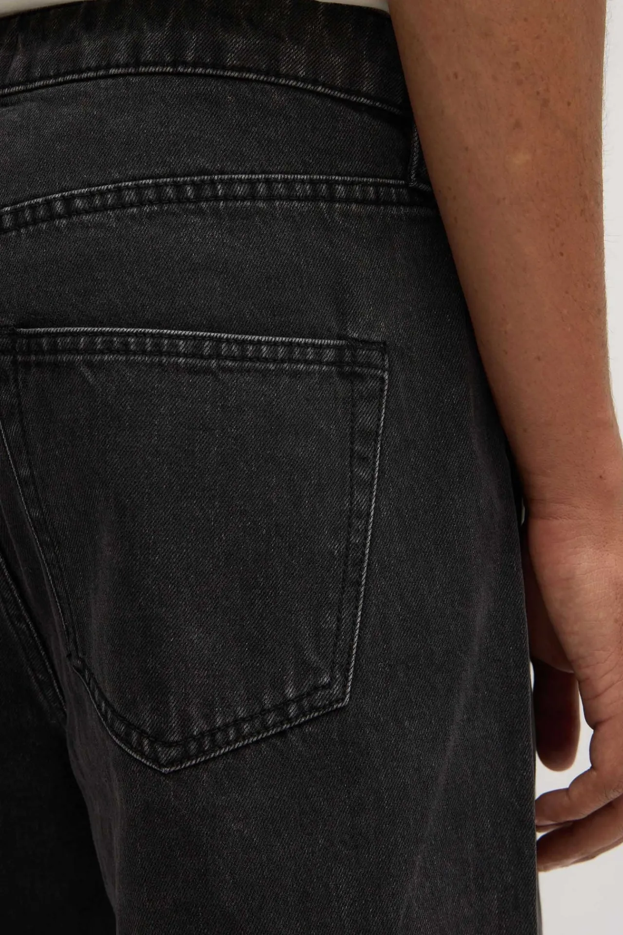 Straight Jean^Assembly Label Outlet