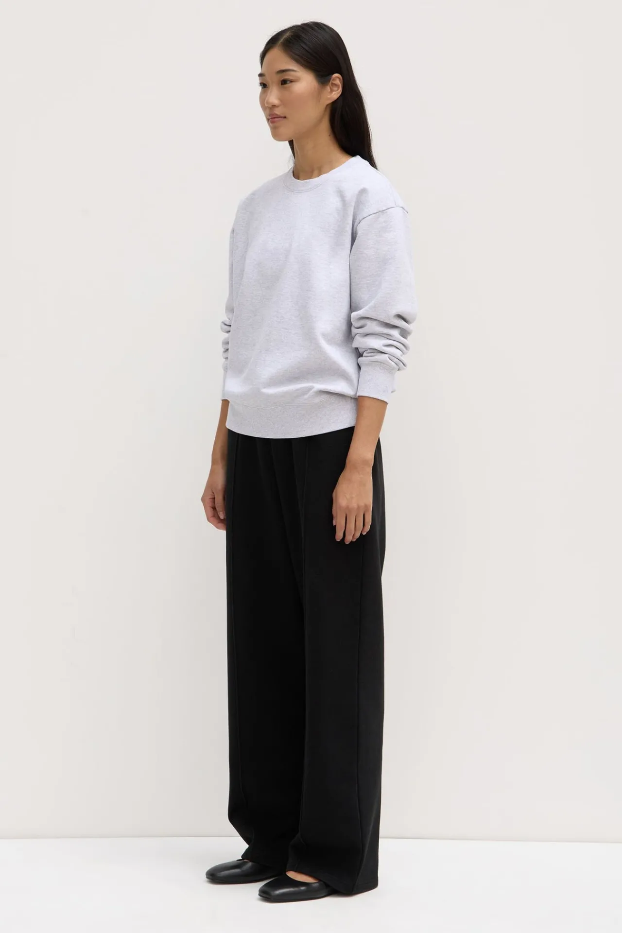 Womens Weekender Fleece Crew^Assembly Label Hot